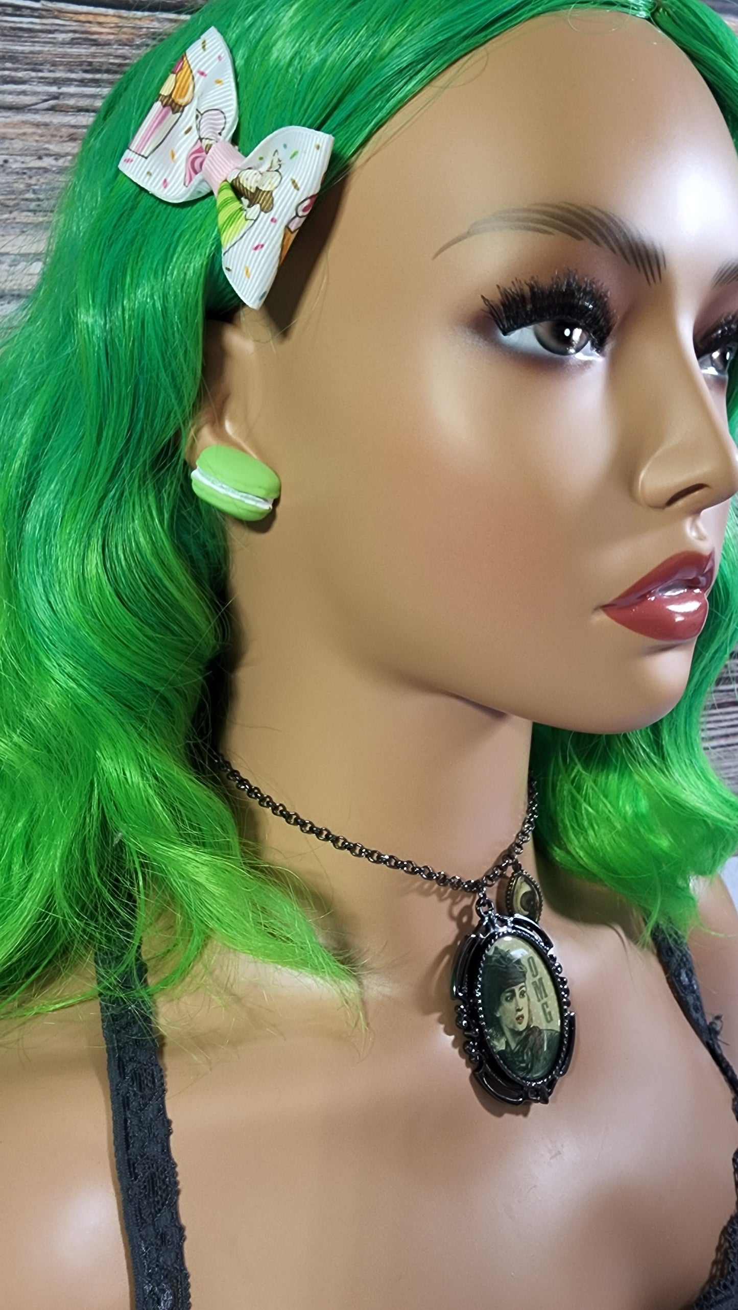 Green Macaroon Stud Earrings | Kawaii Food Pastels