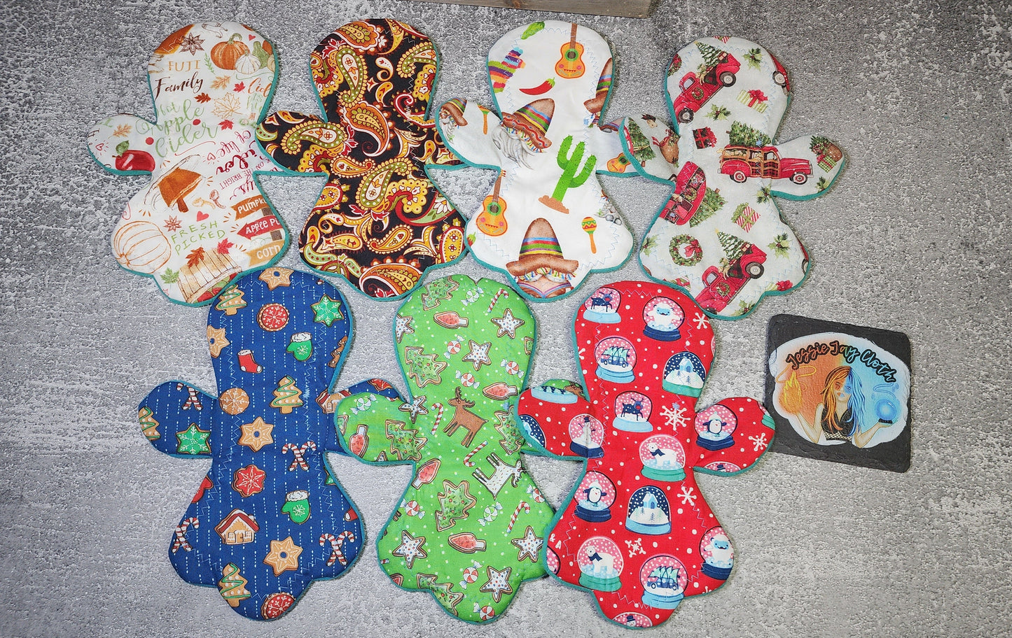 9" Miss Ginger Cloth Pad | Moderate Absorbency | Fall, Autumn, Paisley Print | 2.75 inch Snapped Width