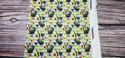 6/7/8/9/10/12/14 Set or SINGLE |  Serged Style Cloth Pad  |  2.5" or 2.75" snapped width | Kawaii Avocado Heart | Food Print